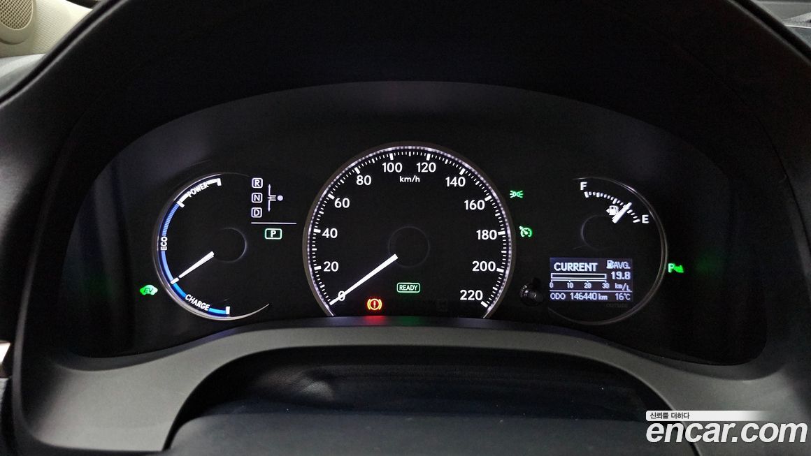 Lexus CT200h