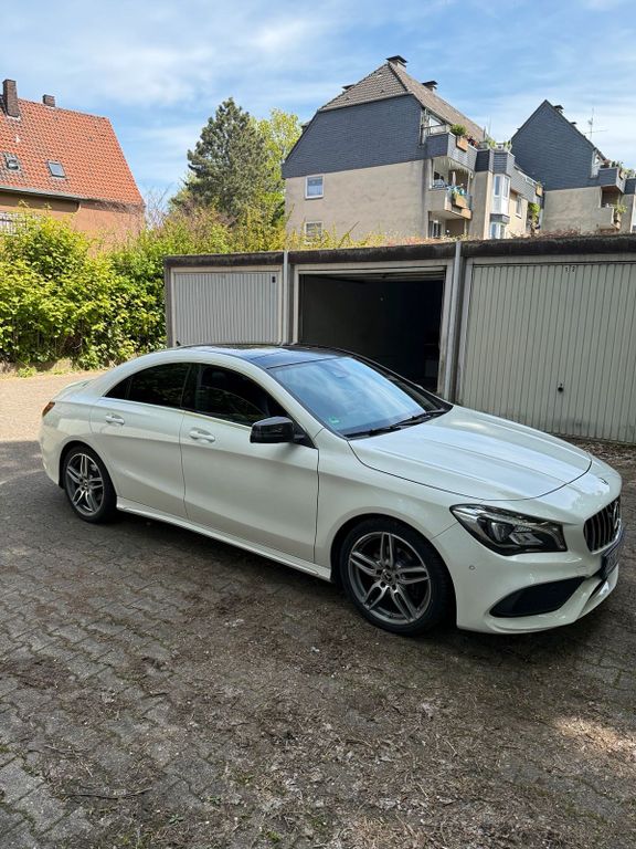 Mercedes-Benz CLA 180