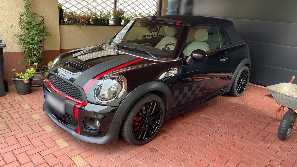 MINI John Cooper Works Cabrio