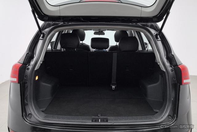JAC Group Refine S5