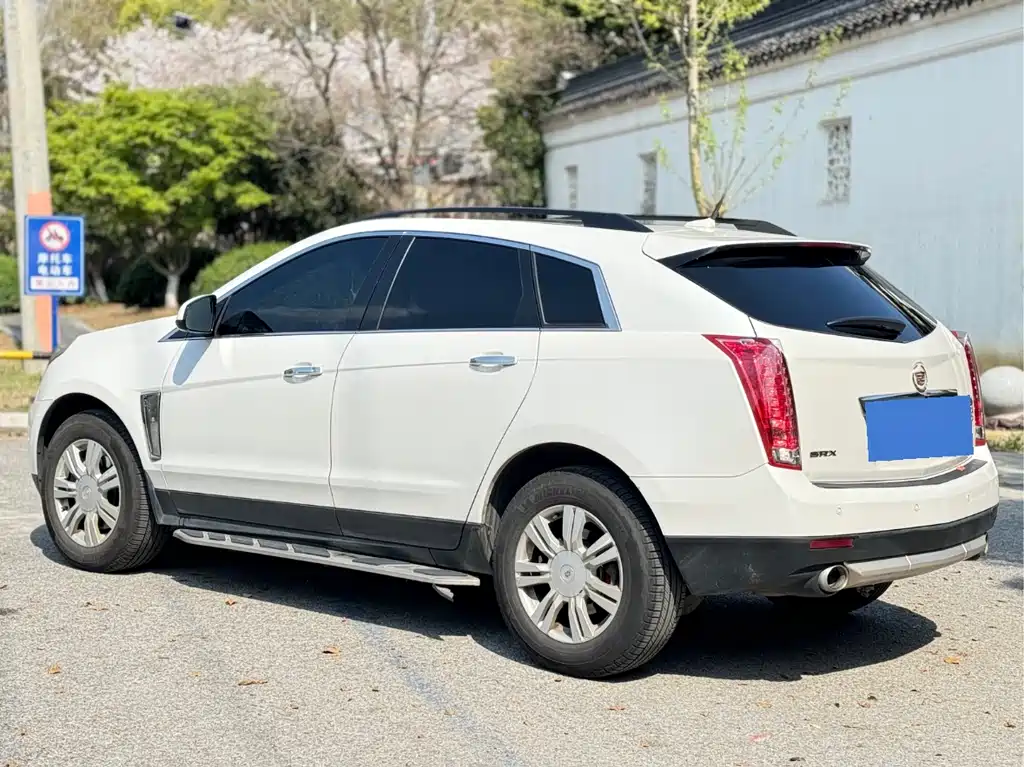 Cadillac SRX