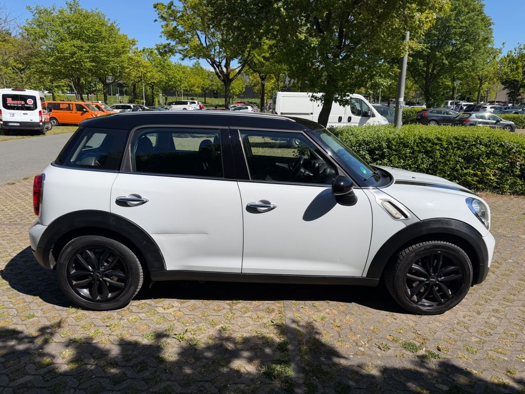 MINI Countryman D (Cooper)
