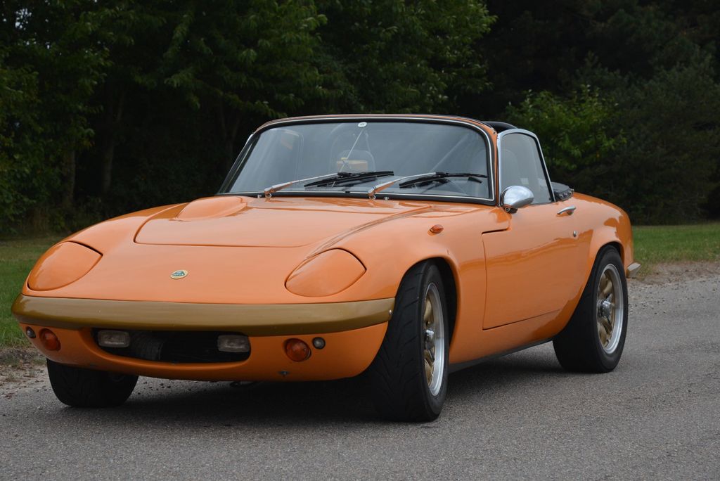 Lotus Elan