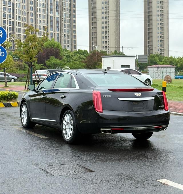 Cadillac Cadillac XTS