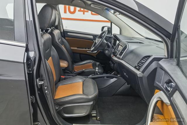 JAC Group Refine S3
