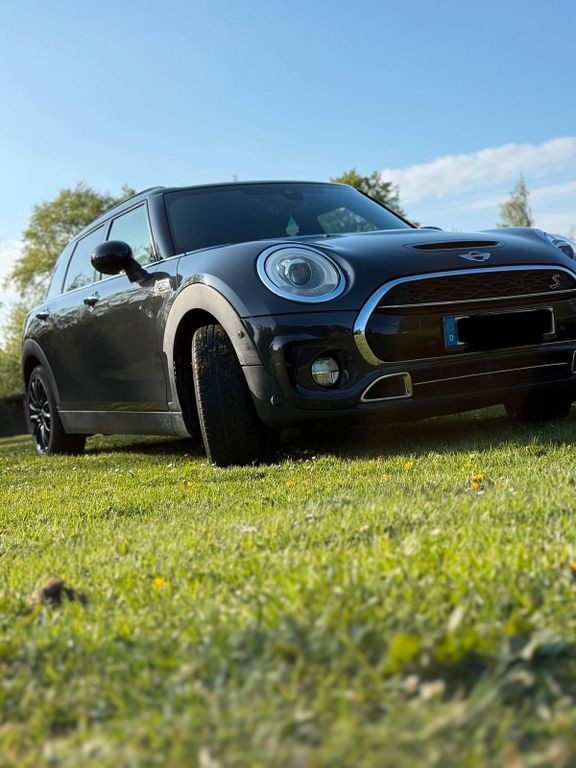 MINI Cooper Clubman