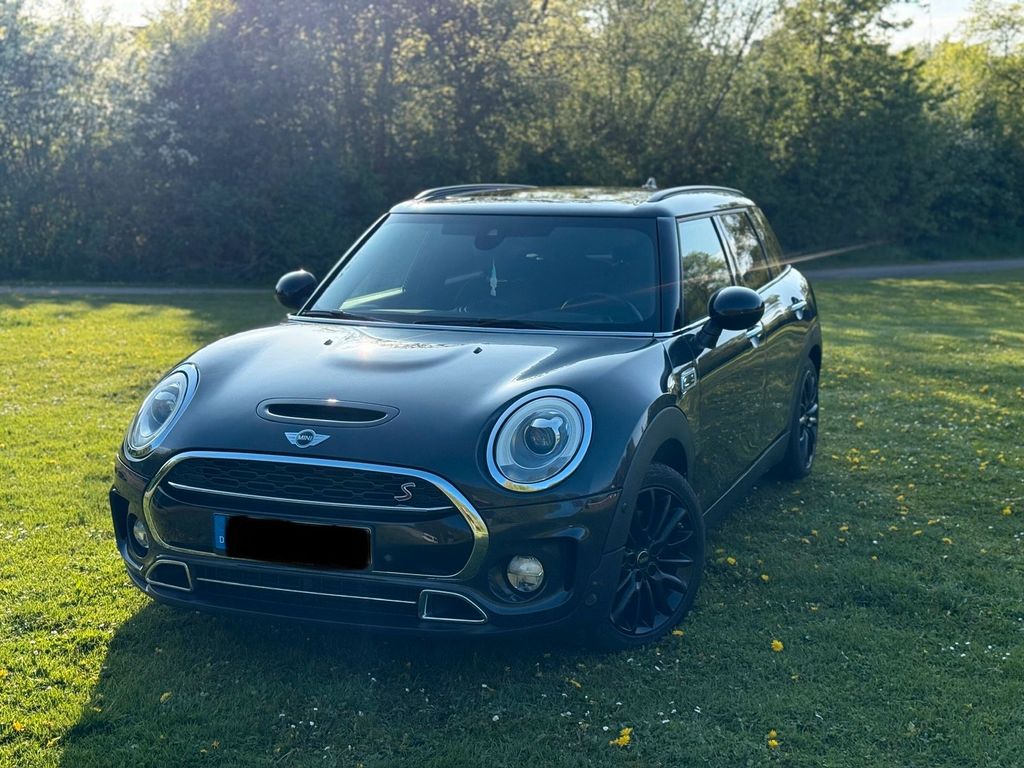 MINI Cooper Clubman