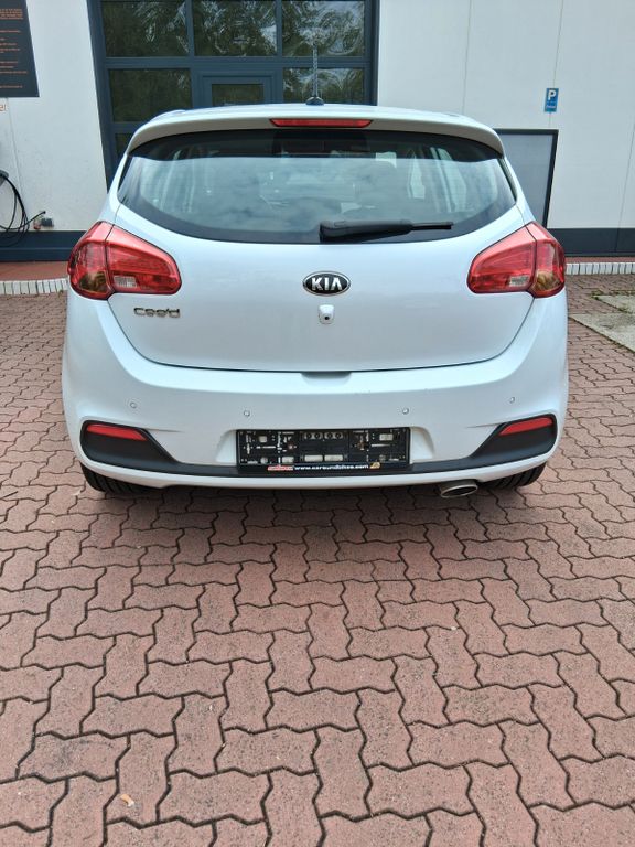 Kia cee'd / Ceed