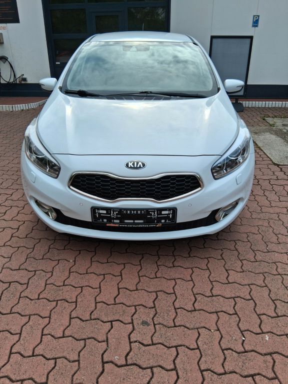 Kia cee'd / Ceed