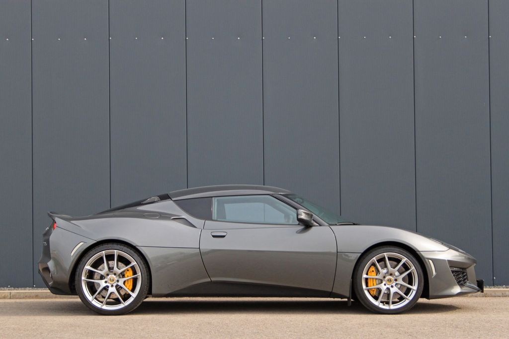 Lotus Evora