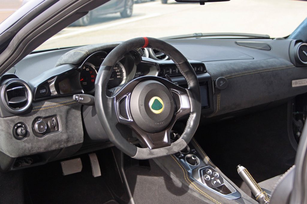 Lotus Evora