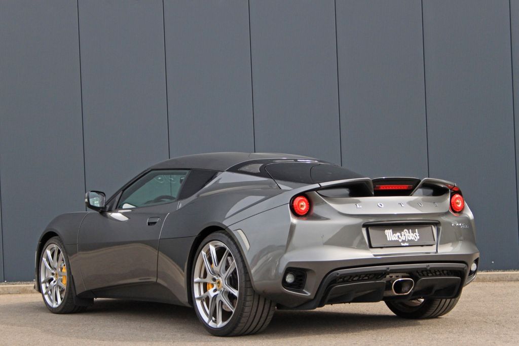 Lotus Evora