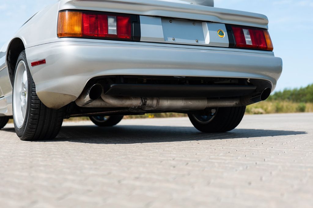 Lotus Esprit