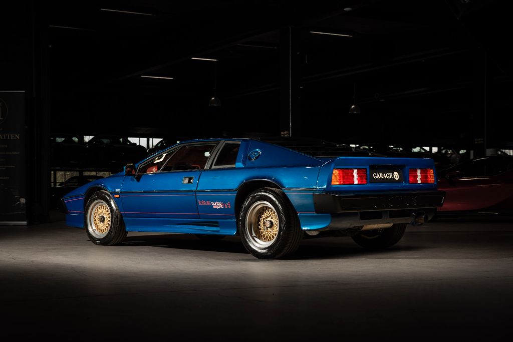Lotus Esprit