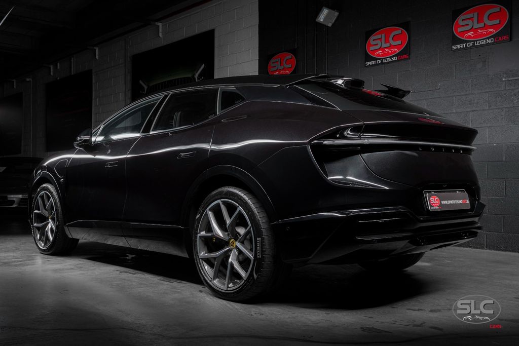 Lotus Eletre