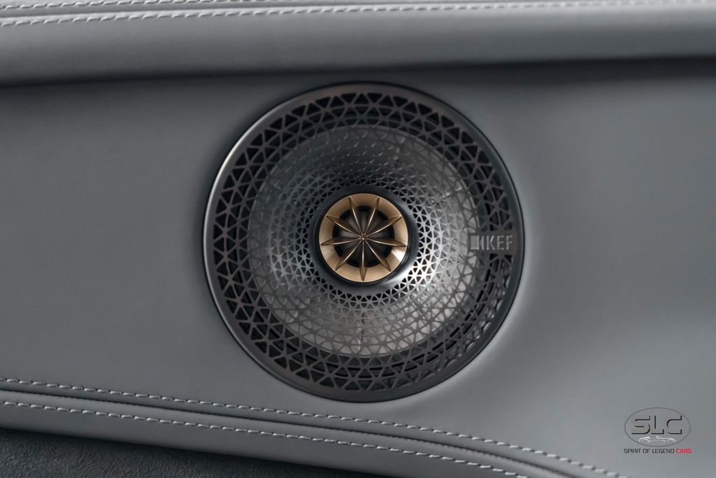 Lotus Eletre