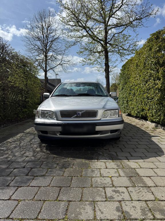 Volvo S40