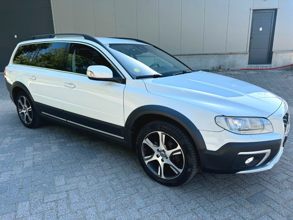 Volvo XC70