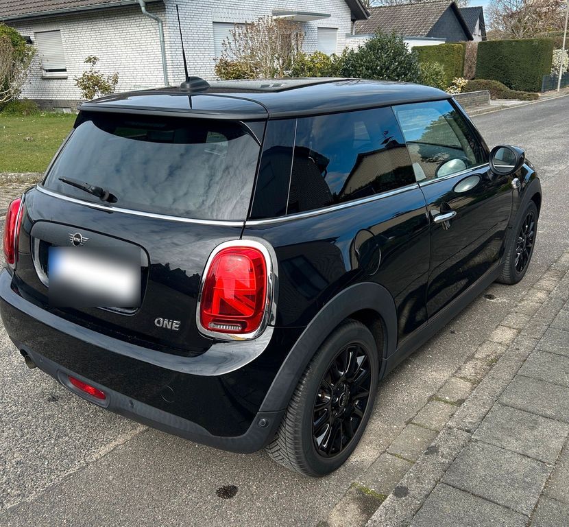MINI ONE