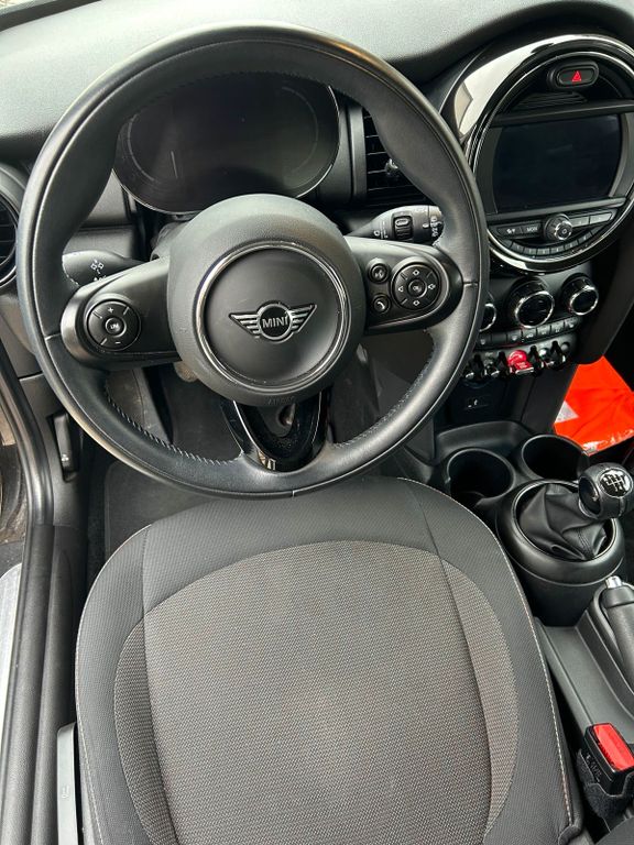 MINI ONE