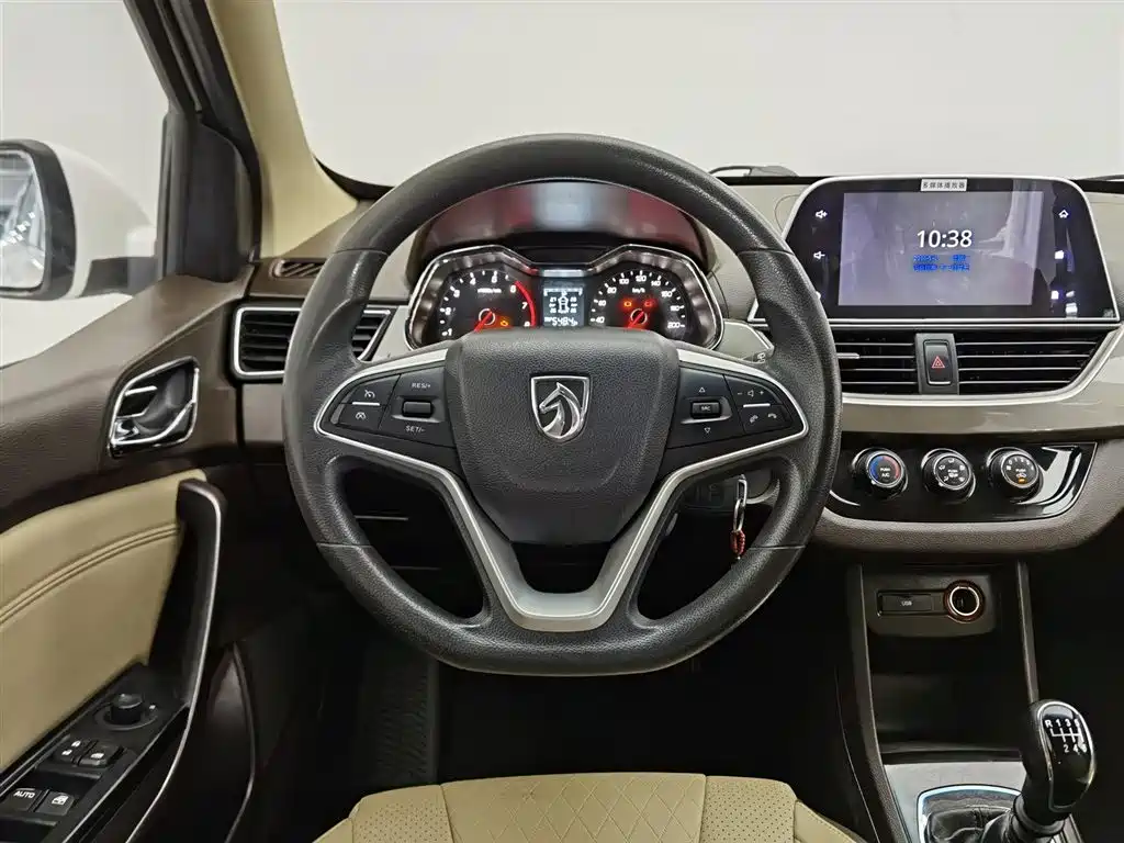 Baojun 310W
