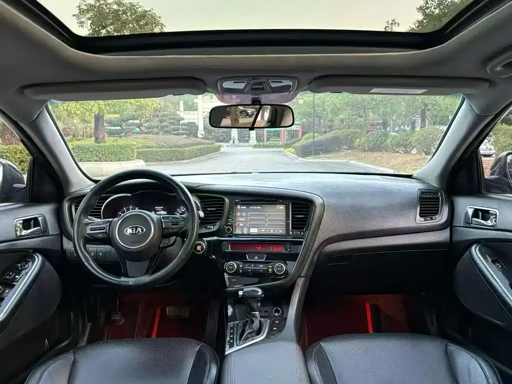 Kia K5