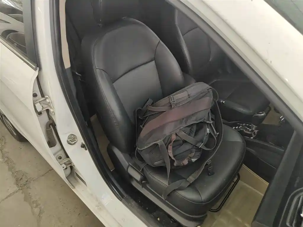 Kia K2