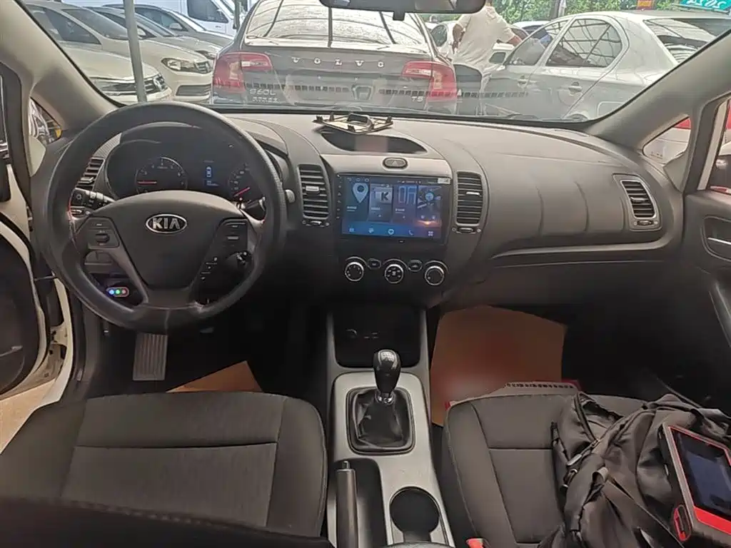 Kia K3