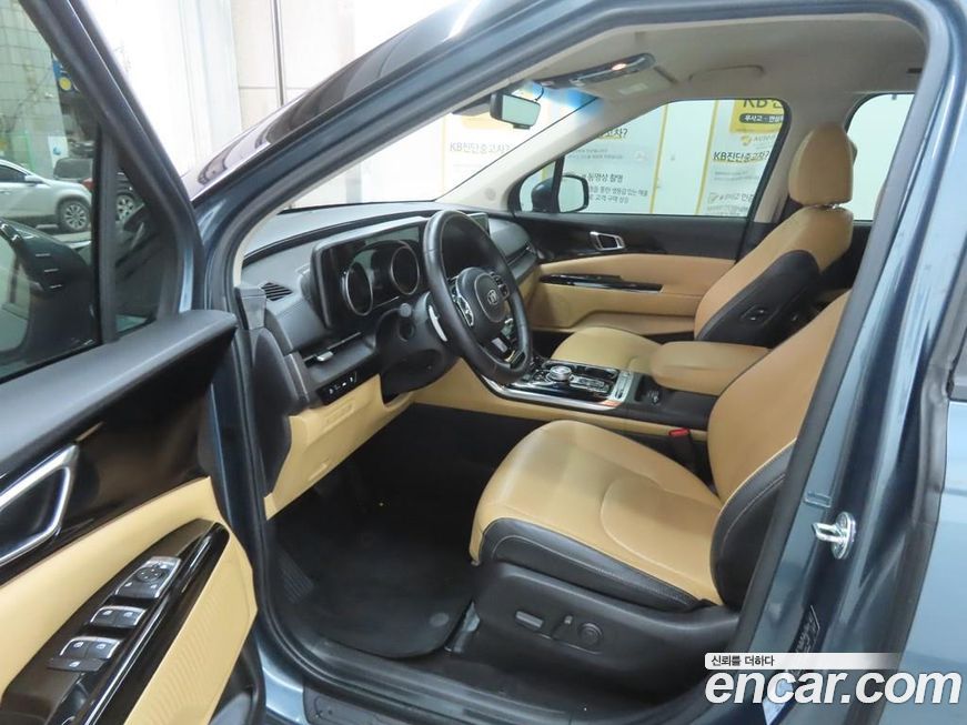 Kia Canival