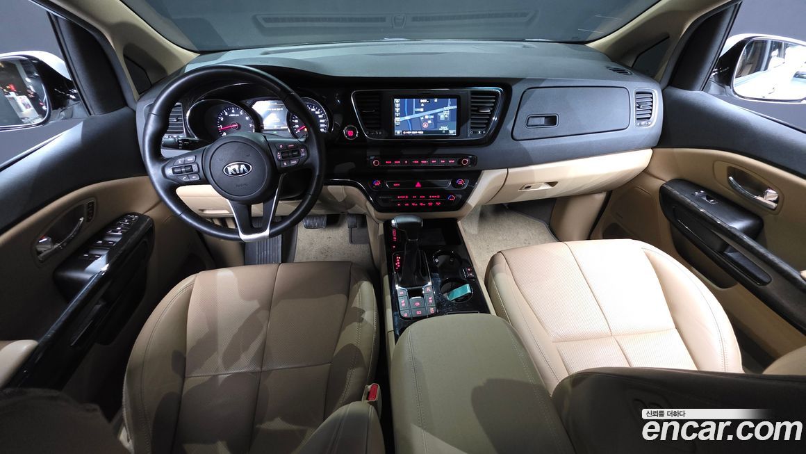 Kia Canival