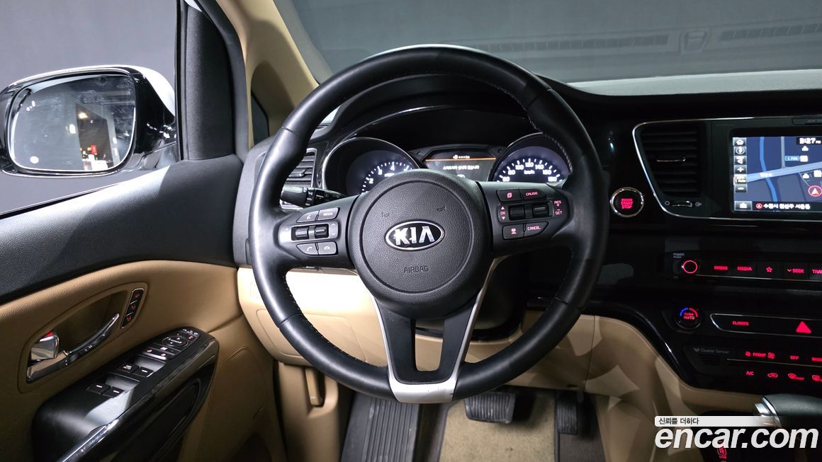 Kia Canival