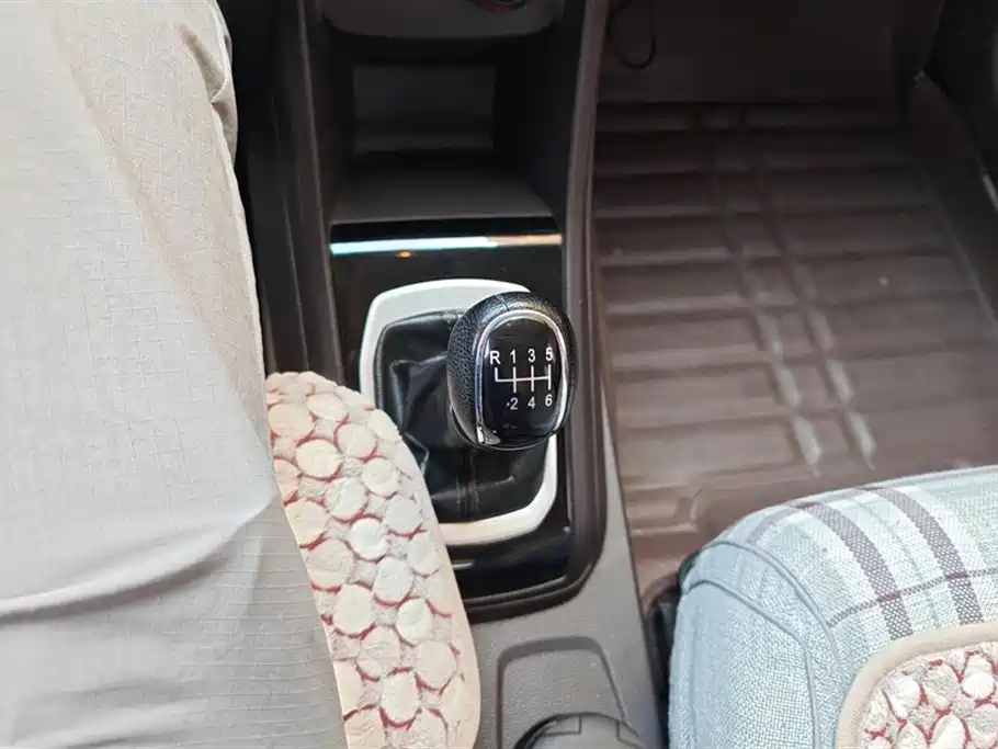 Baojun 310W