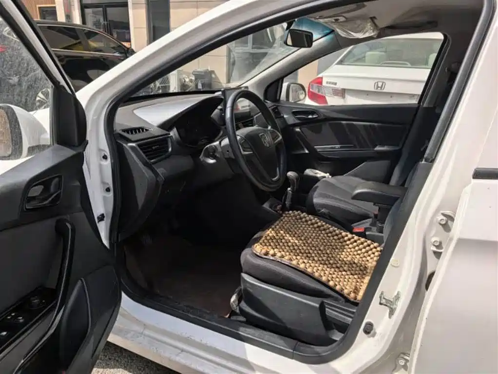 Baojun 310