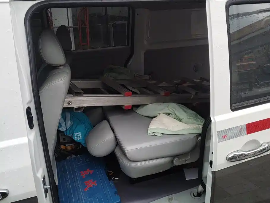 Jinbei Hiace X30L