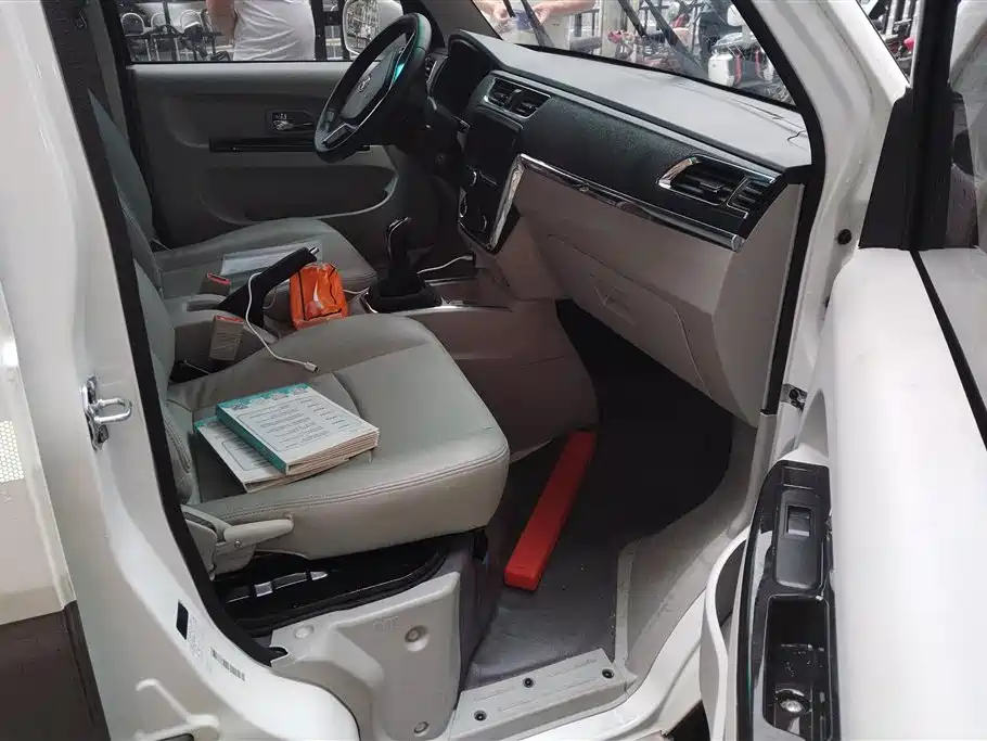 Jinbei Hiace X30L
