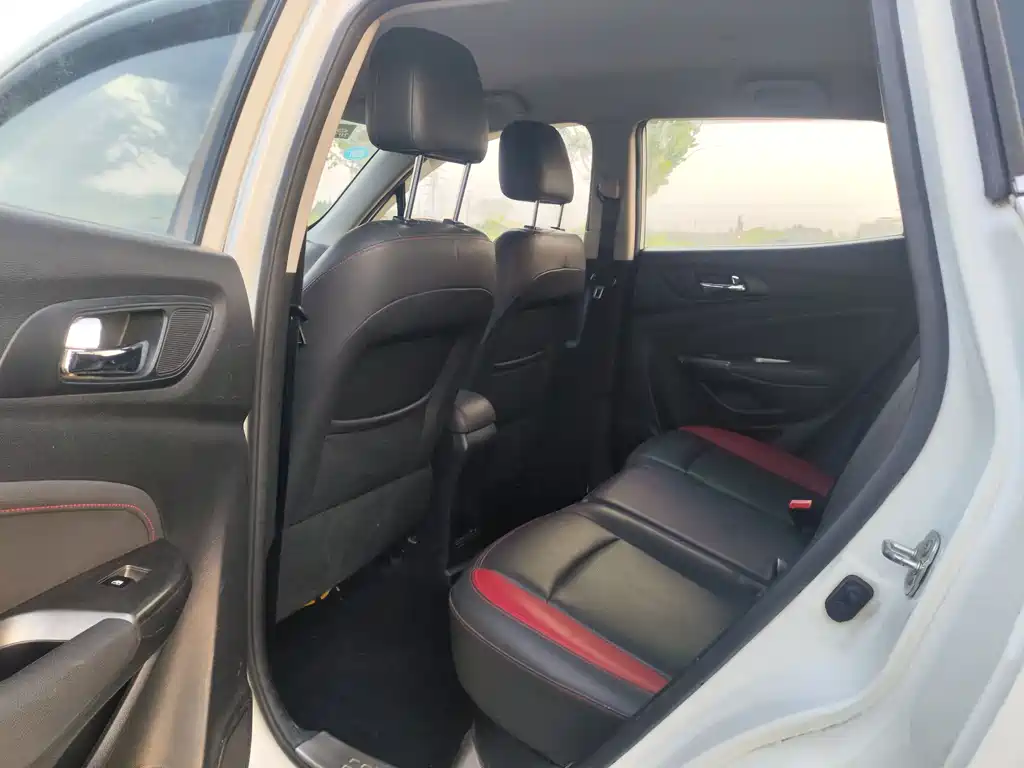 Changan CS15