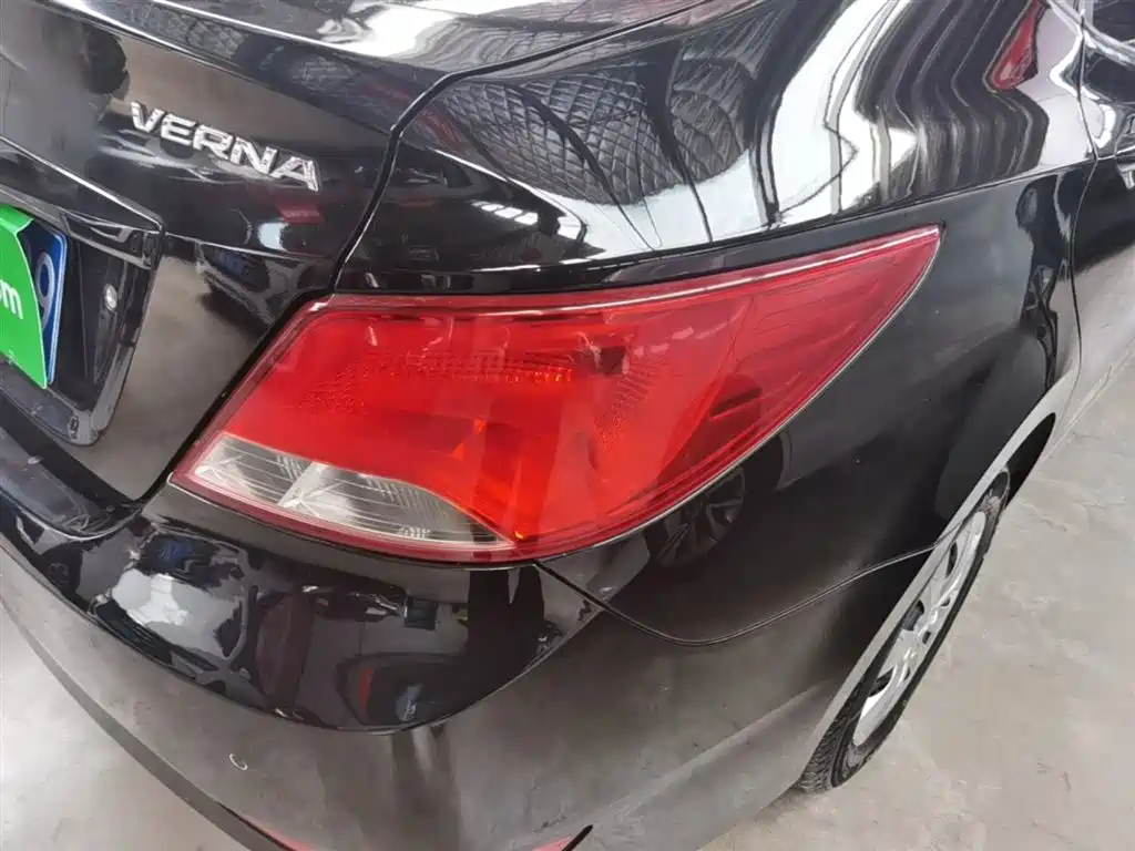 Hyundai Verna