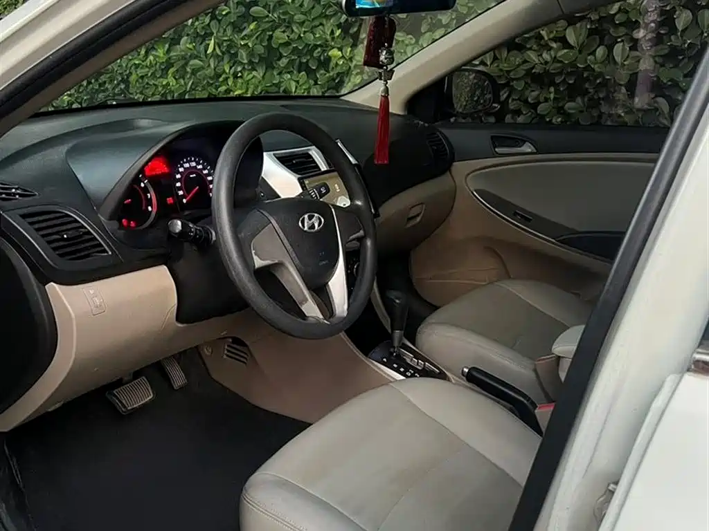 Hyundai Verna