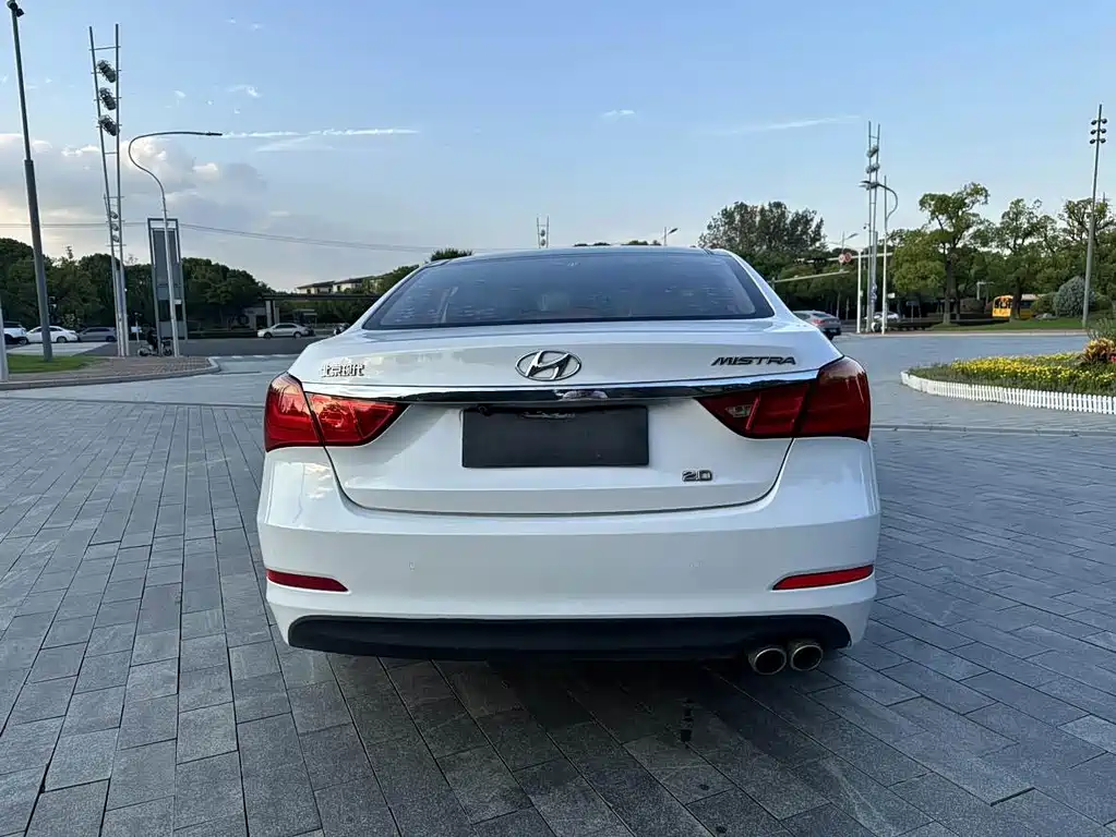 Hyundai Mistra