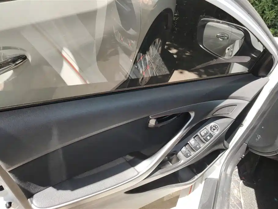 Hyundai Elantra Langdong