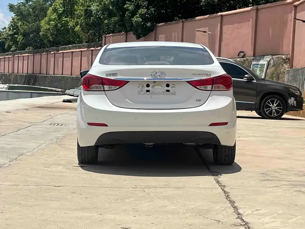 Hyundai Elantra Langdong