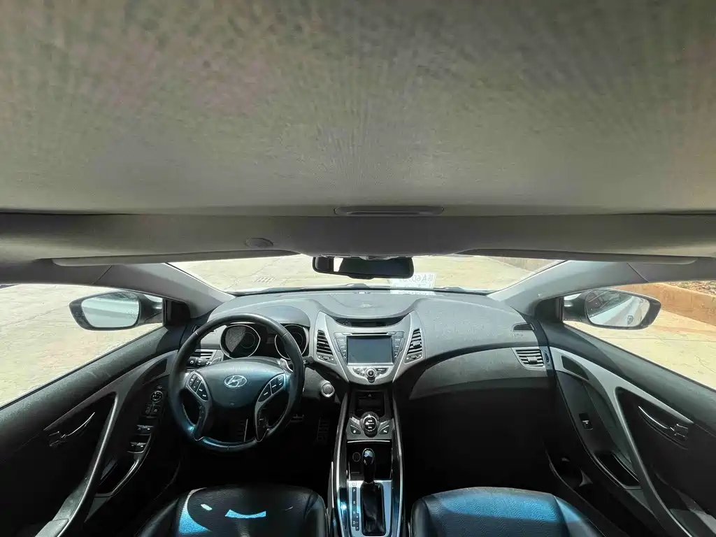 Hyundai Elantra Langdong