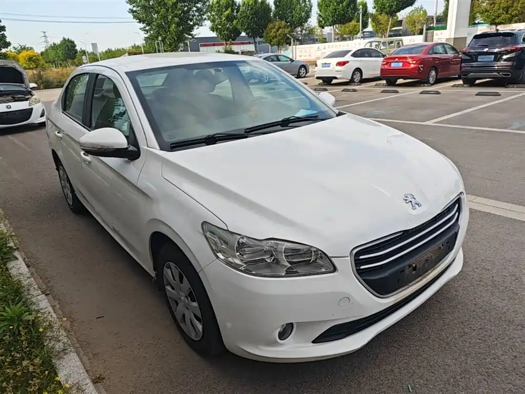 Peugeot 301
