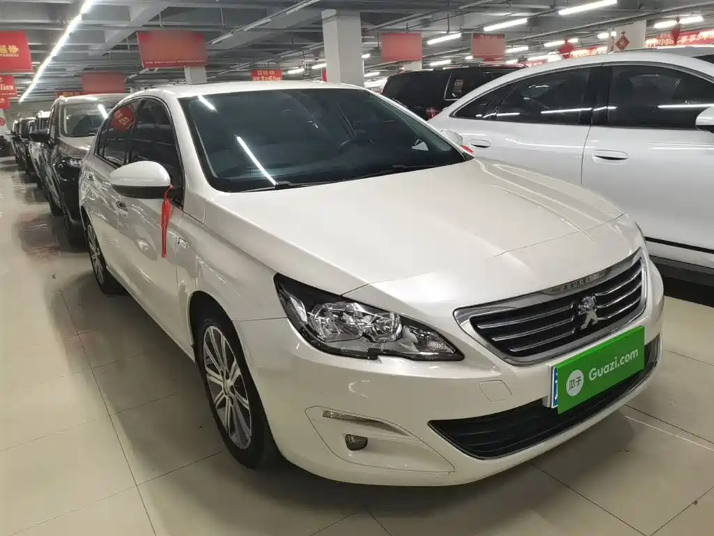 Peugeot 408