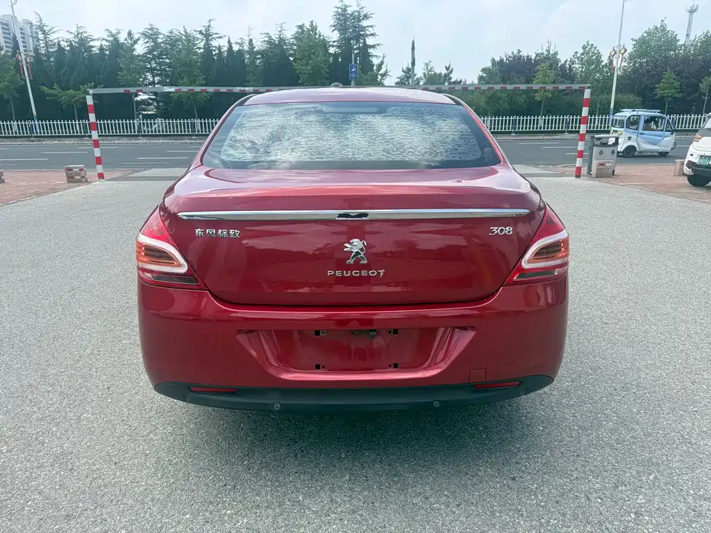 Peugeot 308