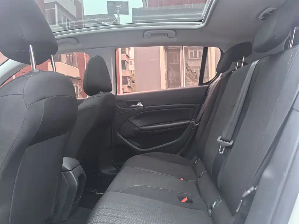 Peugeot 308S