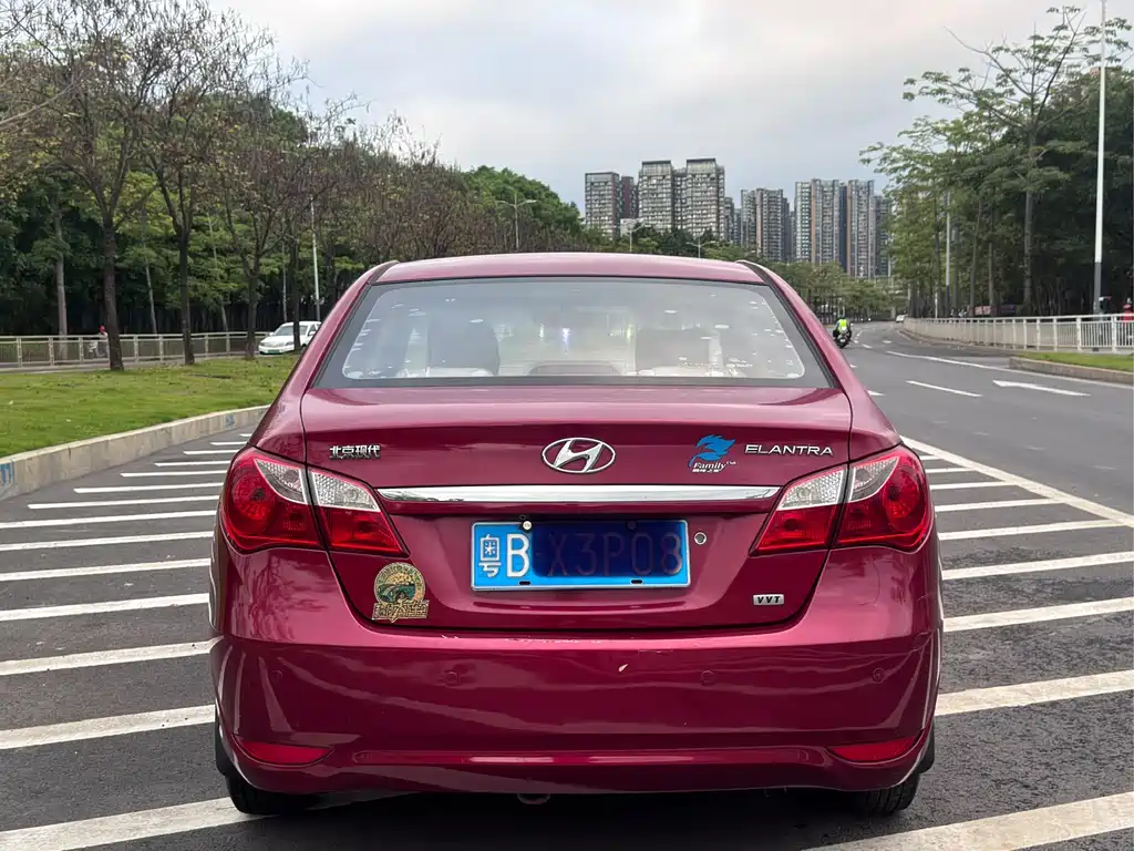 Hyundai Elantra