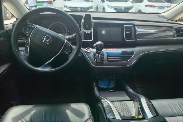 Honda Elysion
