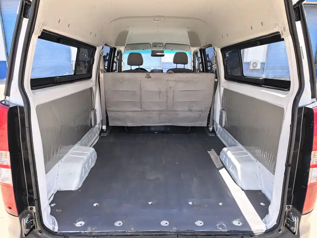 Jinbei Hiace S