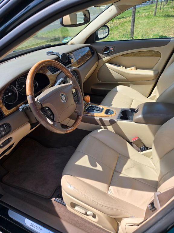 Jaguar S-Type